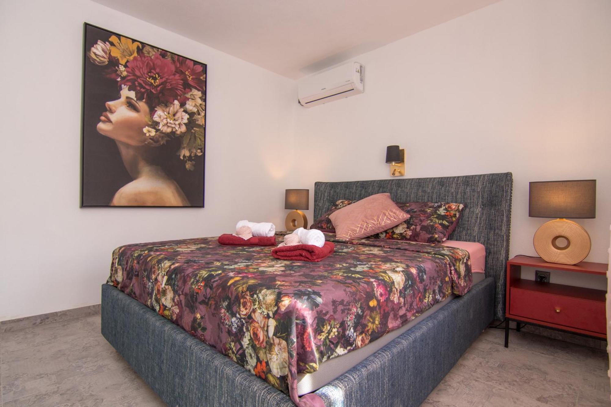 Apartments Flowers Veglia Exterior foto
