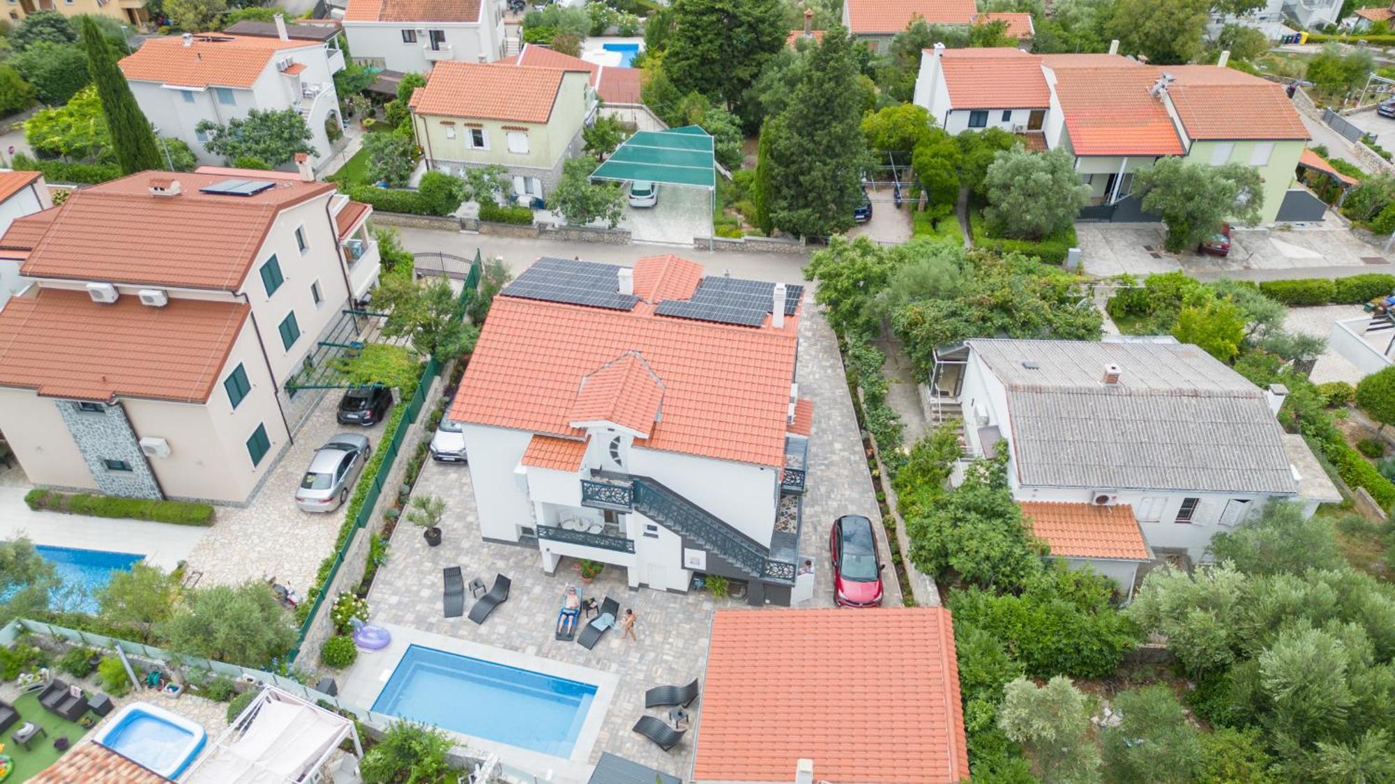 Apartments Flowers Veglia Exterior foto